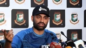 Musk Wins Shareholder Backing for Record 880 Billion Tesla Pay Deal 7 Tamim Demands Probe into Jahanara Allegations; Sports Adviser Promises Strict Actio