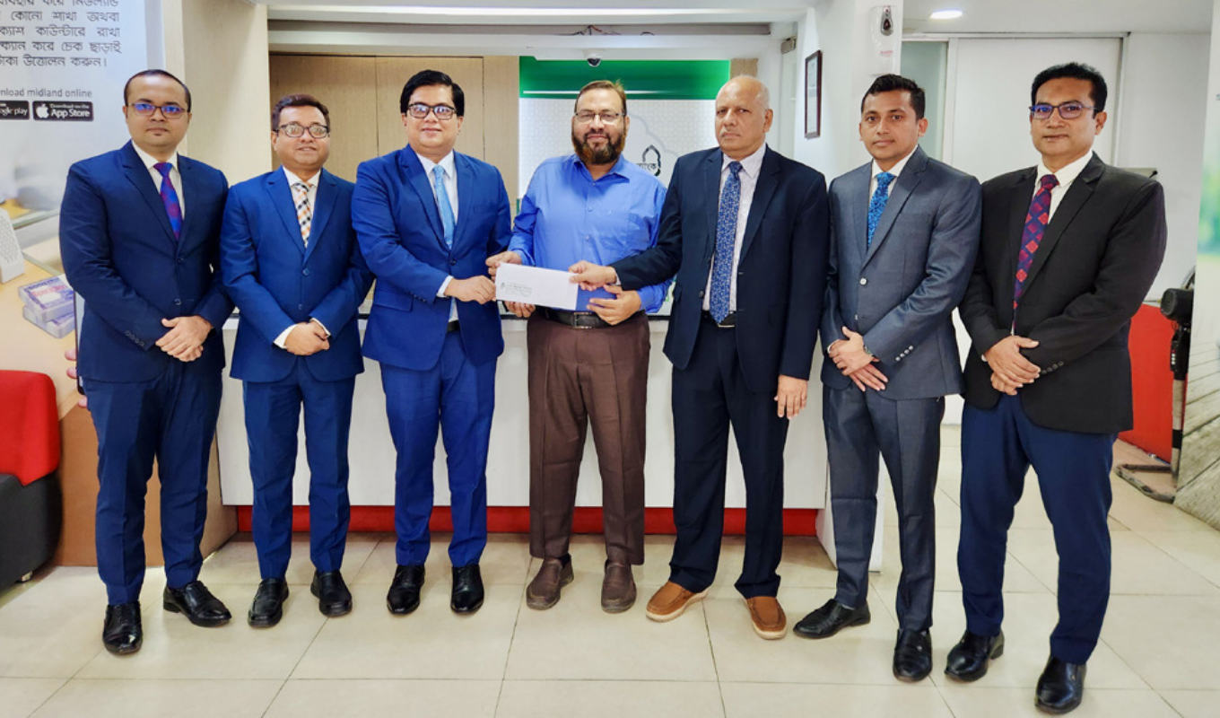 Pragati Insurance Settles First Car Insurance Claim Under MDBPLC Bancassurance Partnership Pragati Insurance Settles First Car Insurance Claim Under MDBPLC Bancassurance Partnership