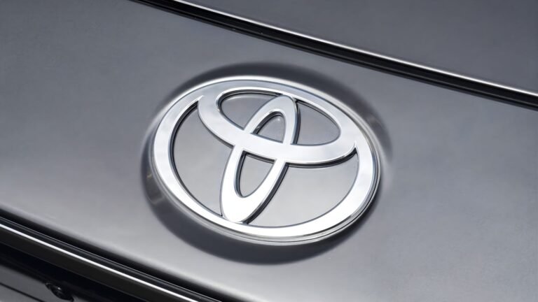 Untitled design 45 Toyota Introduces Three-Year Fixed-Price Insurance for New Cars
